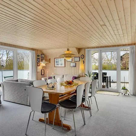Prachtig Huis Met 2 Slaapkamers In * Spodsbjerg
